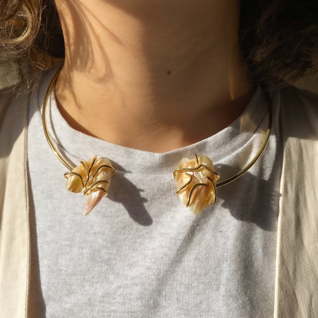 Halo Choker